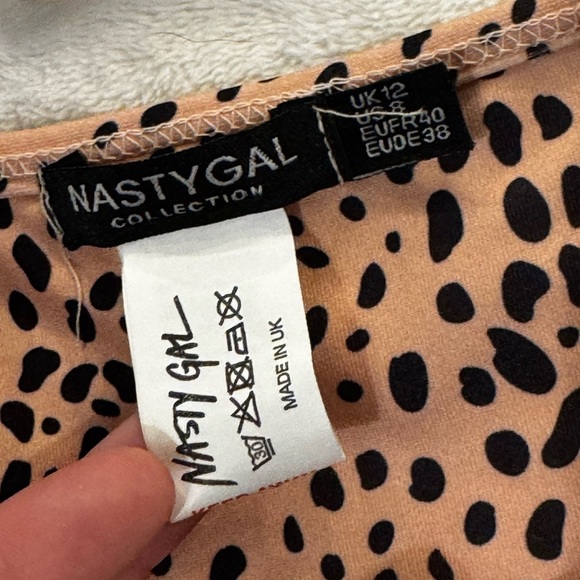 Nasty Gal Dalmatian Cut Out Spotted Bikini Set. Size 8. New with Tags - Picture 9 of 9